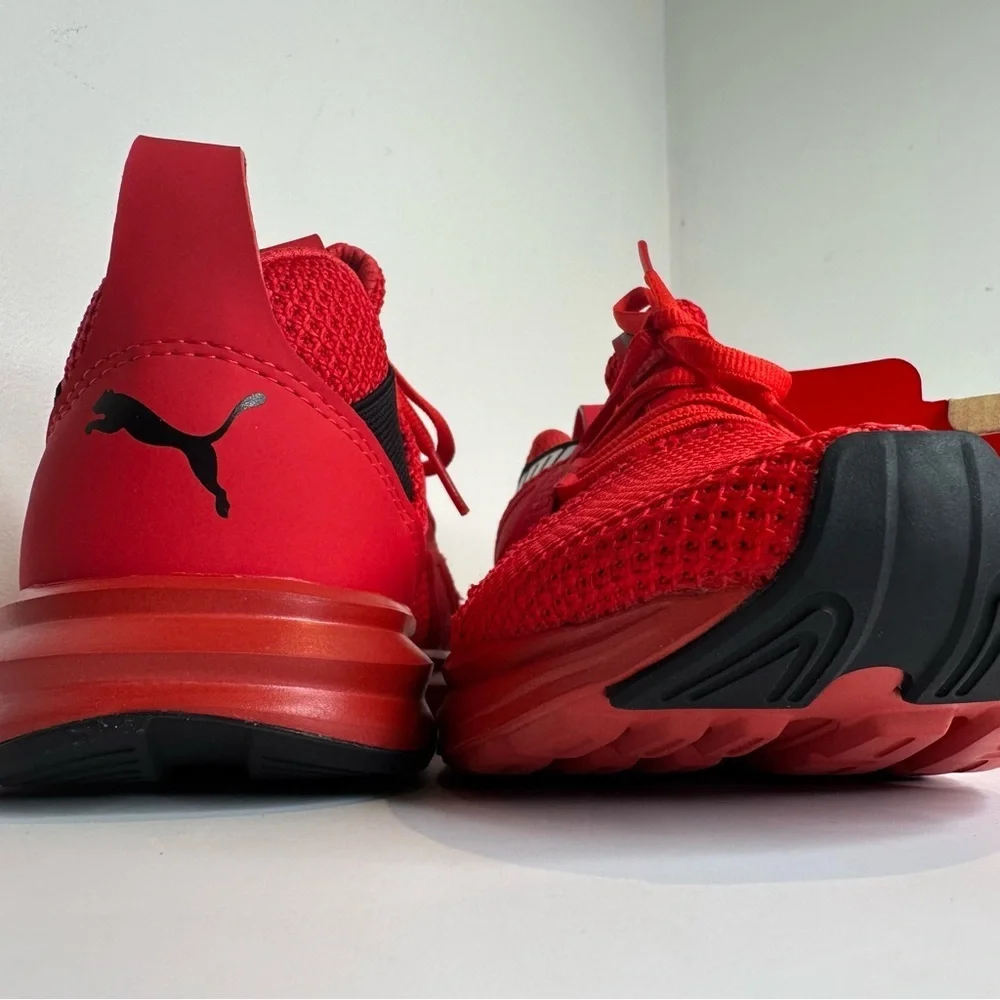 NWT  Puma Kids Softride Enzo NXT High Risk Red Youth Sneakers size 4C - Picture 10 of 12